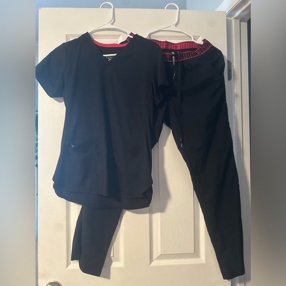 Med Couture Black Scrub Set